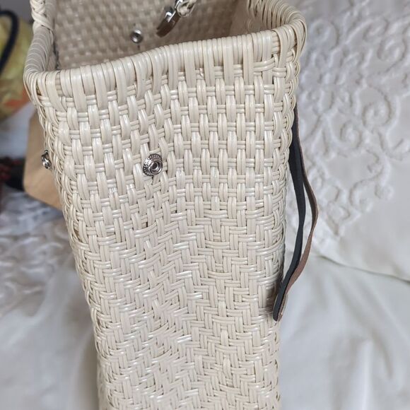 Artisan Crafted  Mexican Woven Recycle Plastic XL Tote - Picture 16 of 16